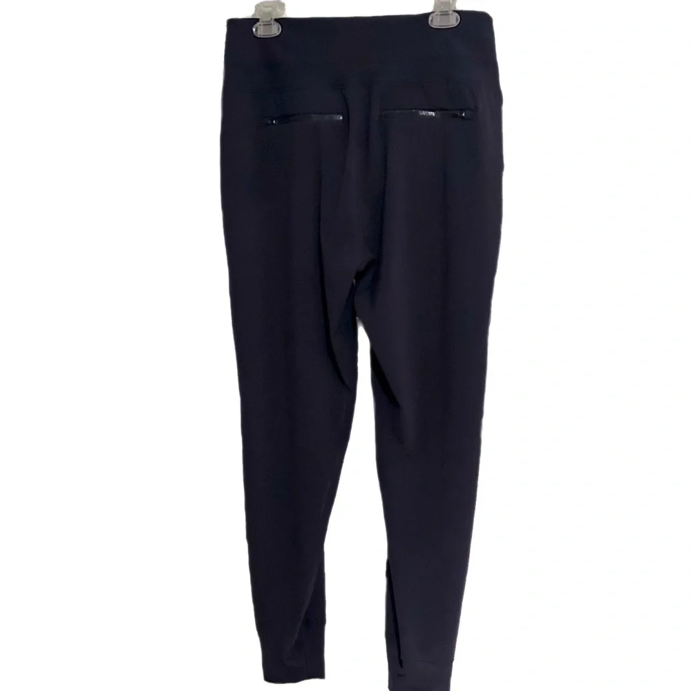 ATHLETA Venice High Rise Black Jogger Pants Large Zipped Pockets Stretch UPF 40+ - Picture 6 of 10